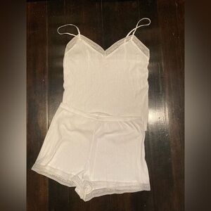 VICTORIA’S SECRET Camisole Pajama Set